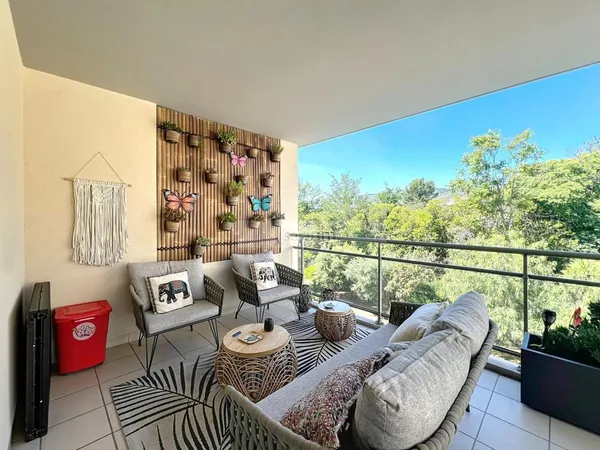 Vends T3 - 74.8m² - La Ciotat 13600