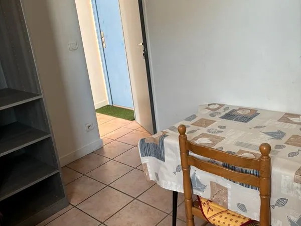 Studio meublé