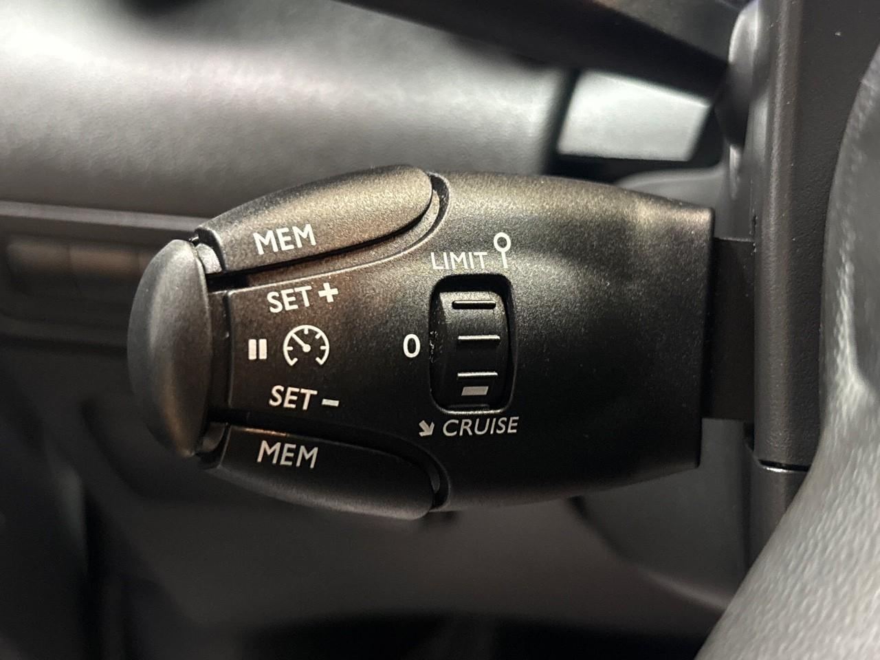 Citroën C3 Aircross puretech 130ch s&s shine eat6 — photo 18