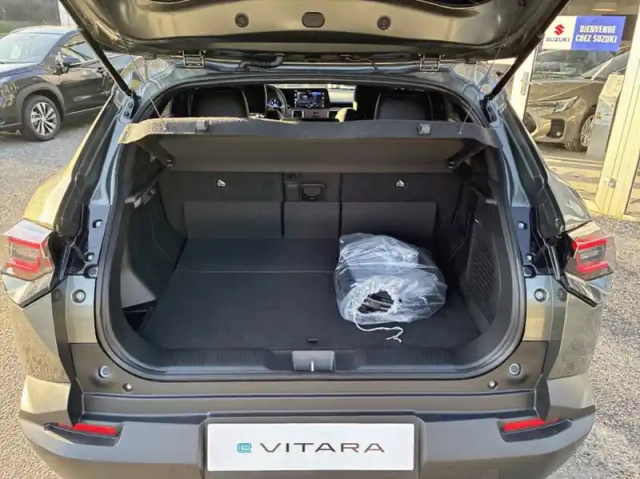 Suzuki Vitara 184ch 61kwh style allgrip — photo 11