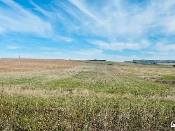 Terrain 1010 m² BAZARNES