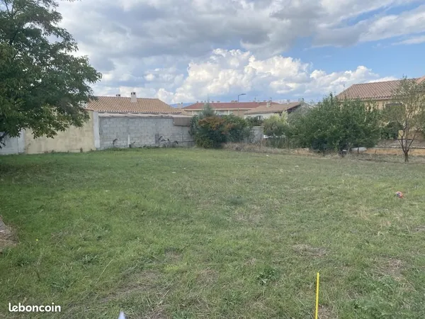 Terrain 520 m² Trets