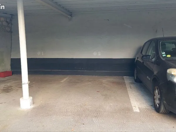 Stationnement Location Saint-Cloud   70€