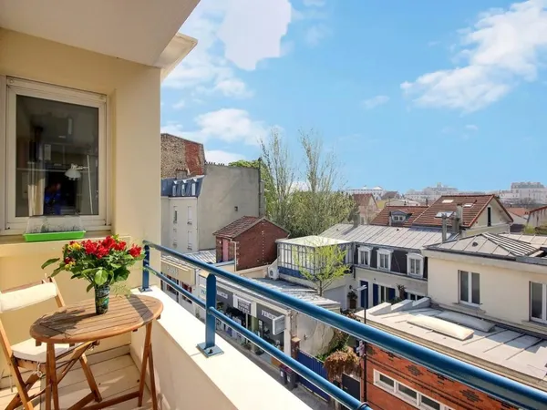 Appartement 3 PIECES + BOX proche gare de Bois-Colombes