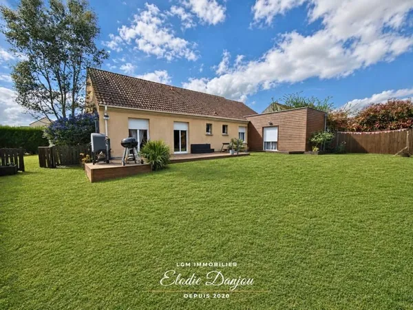 Maison de plain-pied - 4 chambres - À proximité immédiate de Châteaudun