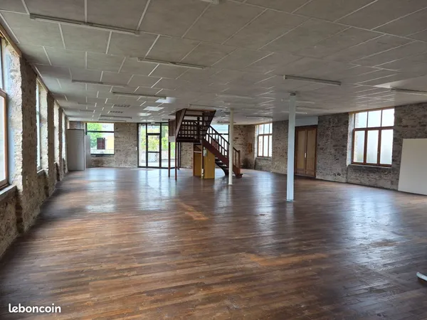 Immeuble 4 pièces 870 m²