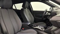 Peugeot 2008 1.2 PureTech 130ch S&S Allure Pack EAT8 — photo 15