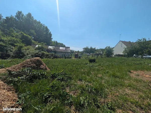 Terrain 893 m² CHIRY OURSCAMP