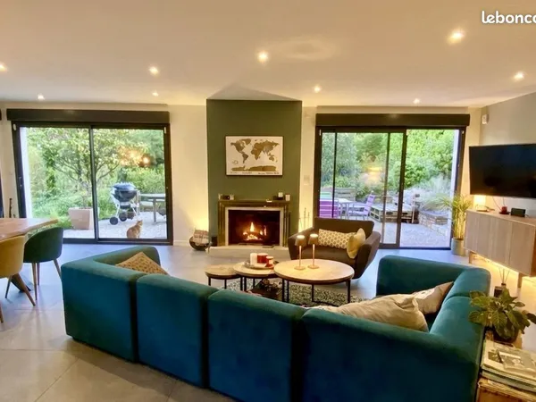 Villa 6 pièces 164 m²