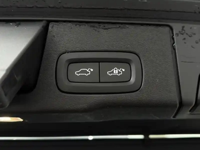 Volvo Xc60 t6 recharge awd 253 ch + 87 ch geartronic 8 inscription luxe — photo 24