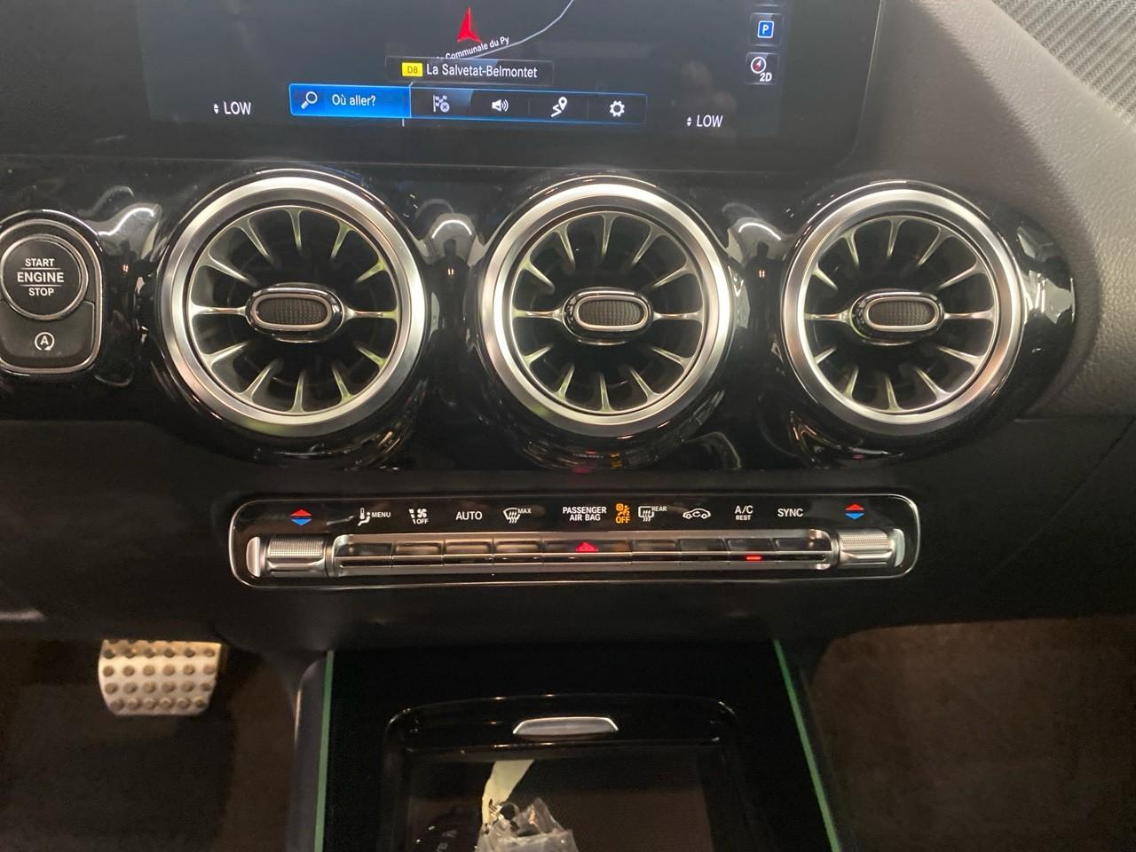 Mercedes Gla 200 d 8g-dct amg line — photo 24