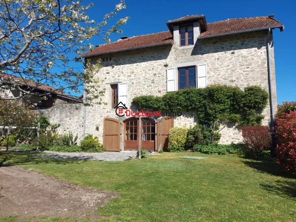 Ensemble immobilier en très bon état