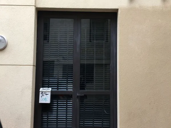 Agréable petit local 12,5 m2, à louer