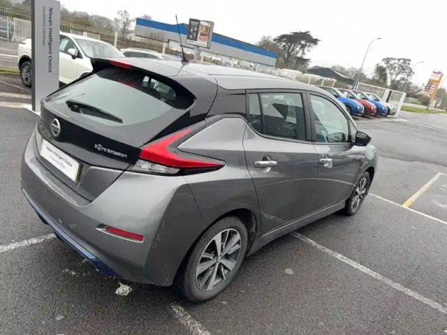 Nissan Leaf electrique 40kwh — photo 5