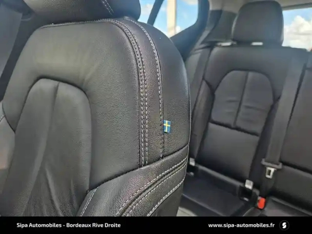 Volvo Xc40 b3 163 ch dct7 — photo 32