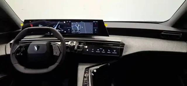 Peugeot 3008 hybrid 145 e-dcs6 — photo 59