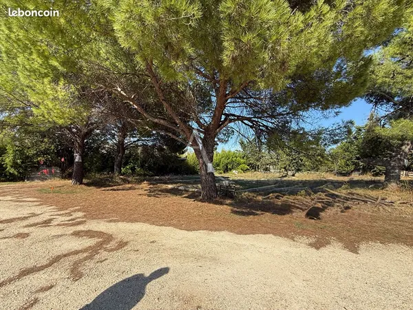 Terrain 1001 m² VAUVERT