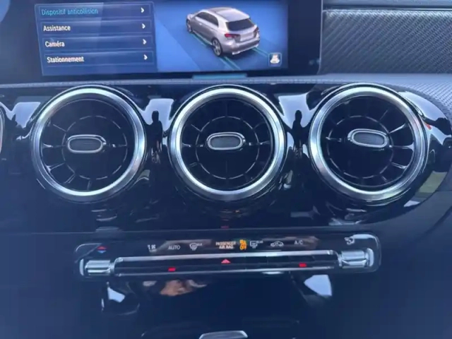 Mercedes Classe A 180 d business line — photo 17