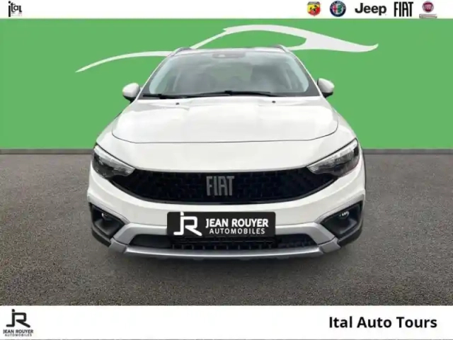 Fiat Tipo cross 1.6 multijet 130ch s/s plus my22 — photo 2