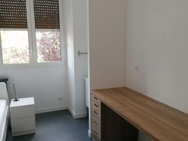 Chambre appartement colocation