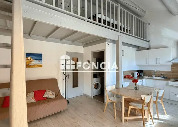 LES LECQUES, T1 plus mezzanine dans résidence fermée proche plage