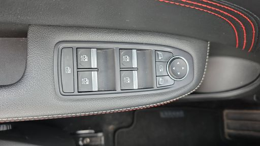 Renault Arkana 1.3 TCe 160 Mild Hybrid EDC7 - RS Line – 2022 – 34731 km – Hybride essence – Boîte Automatique — photo 19