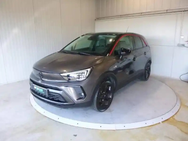 Opel Crossland 1.5 d 120ch gs line bva — photo 1