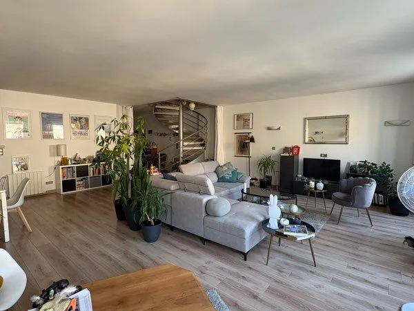 Appartement duplex centre ville