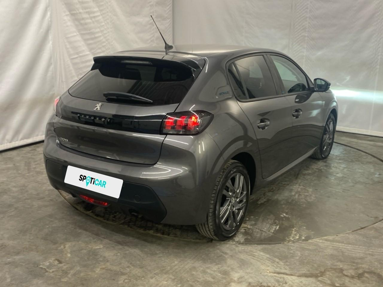Peugeot 208 puretech 100 s&s bvm6 style — photo 5