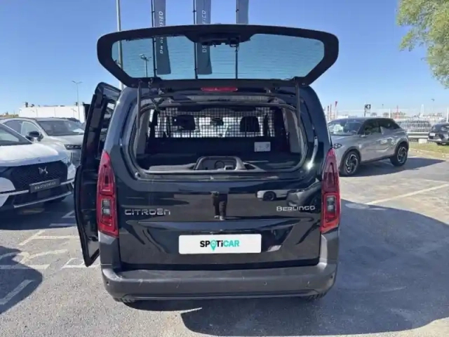 Citroën Berlingo taille m - 1.5 bluehdi 130ch s&amp;s max eat8 5 places — photo 12