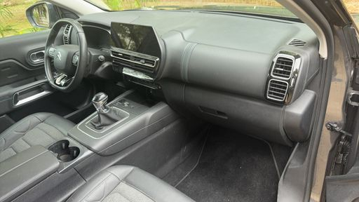 Citroen C5 Aircross 1.2 PureTech 130 - Plus – 2024 – 81892 km – Essence – Boîte Manuelle — photo 37