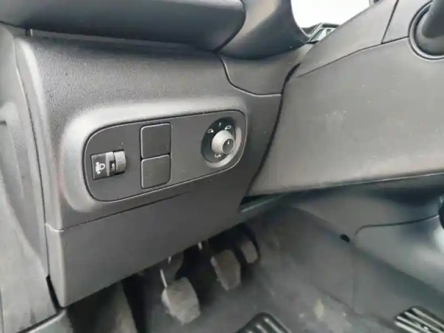 Citroën C3 1.2 puretech 110ch s&amp;s shine 120-123g — photo 14
