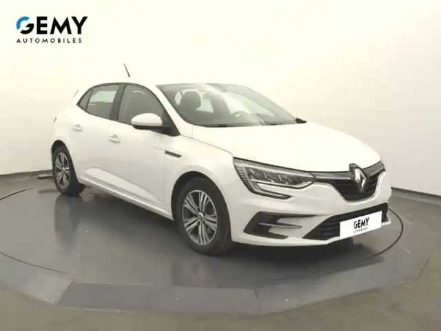 Renault Megane iv berline blue dci 115 edc — photo 18