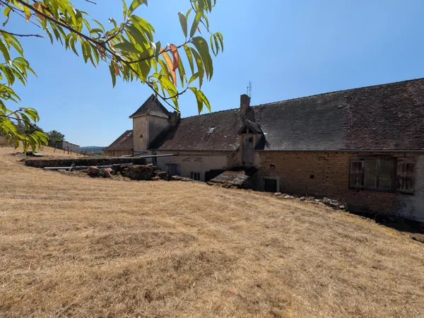 Ancienne fermette avec fort potentiel