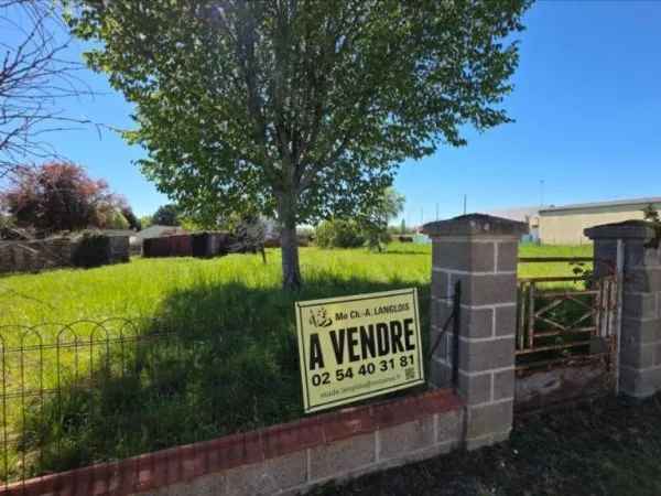 Terrain 1048 m²