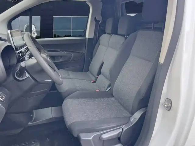 Opel Combo cargo xl 950 kg bluehdi 100 s&amp;s bvm6 — photo 70