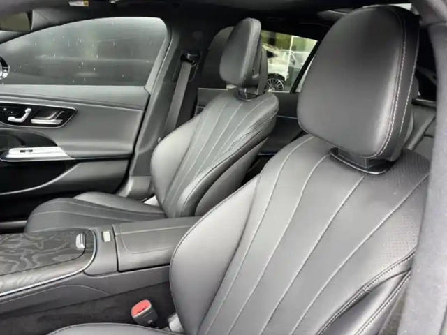 Mercedes Cla sse e 300 e hybrid eq avant — photo 14