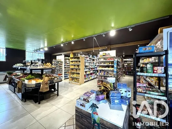 Local commercial 250 m²