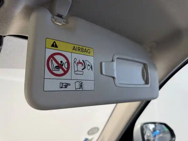 Bmw X1 i xdrive30 — photo 46