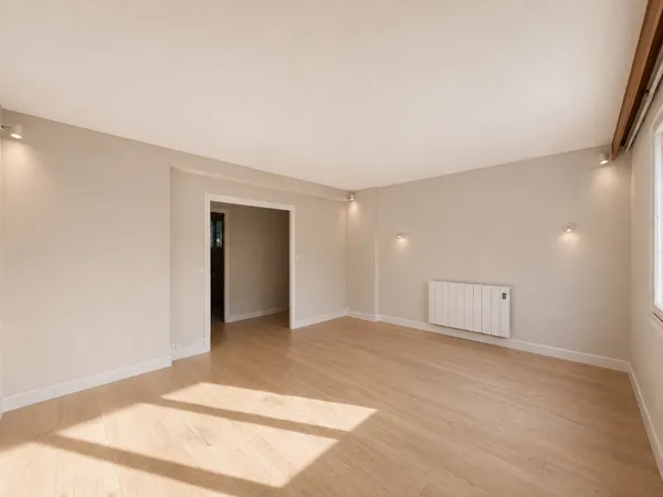 ARTEM, OPPORTUNITEE A SAISIR un appartement à rénover de 3 p
