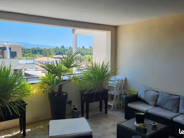 Loue appartement 70m2