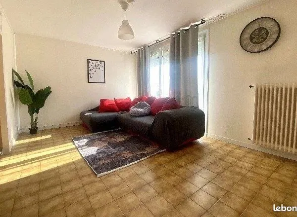 Appartement 5 pièces 90 m²