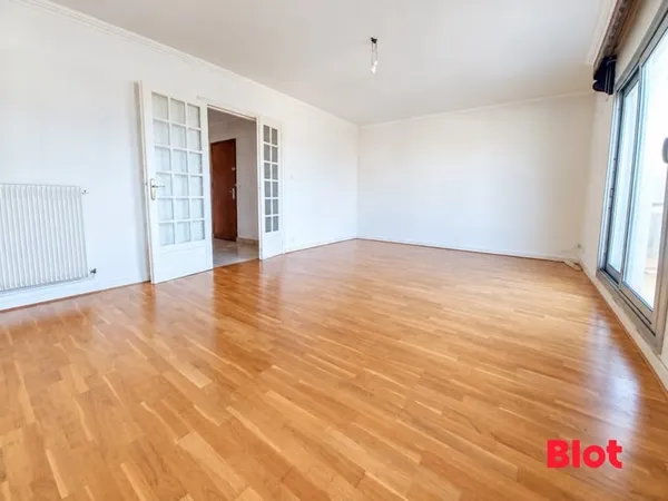 Exclusivité - A vendre chez Blot Immobilier - Brest - Kerinou - Appartement de type 4 de 84 m²