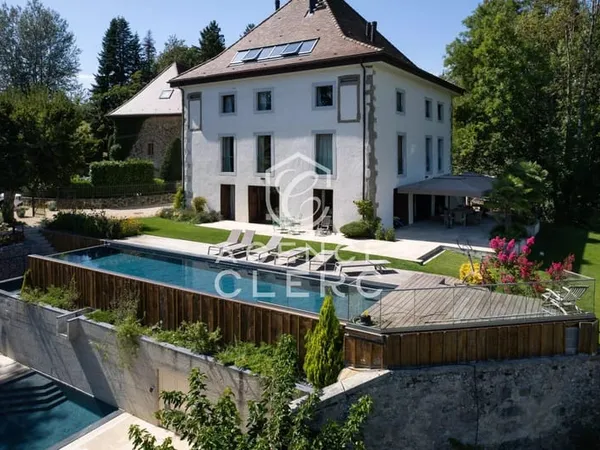 Pers-Jussy, superbe propriété historique