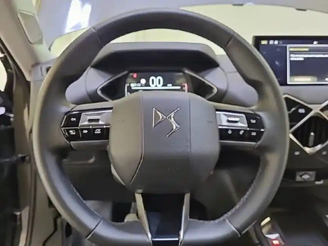 Ds Ds 3 puretech 100 bvm6 — photo 29