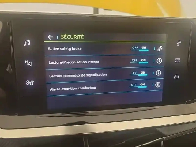 Peugeot 208 electrique 50 kwh 136ch — photo 18