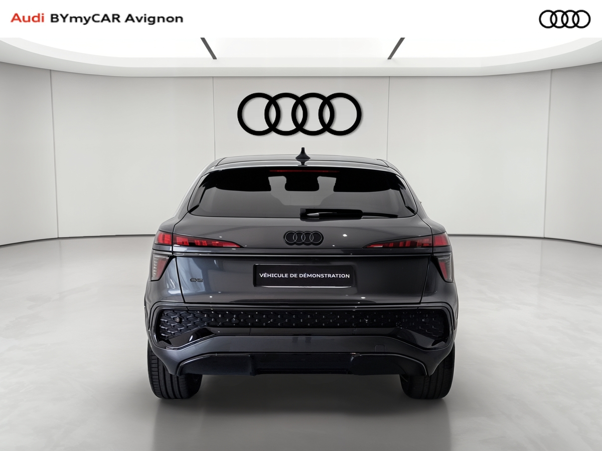 Audi Q3 Sportback e-hybrid 272 ch S tronic 6 — photo 4