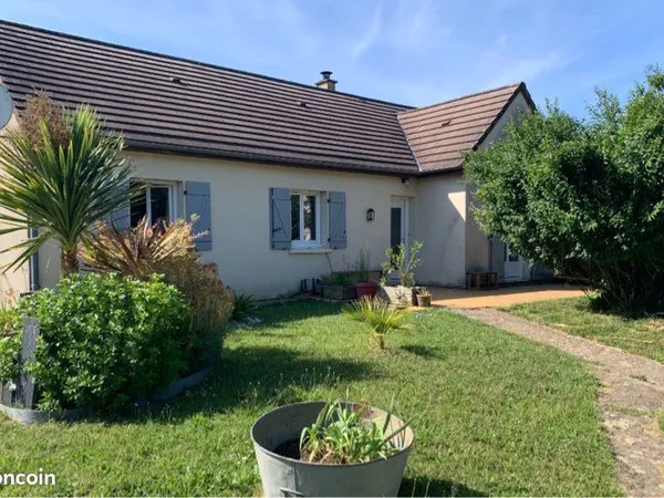 Maison de plein pied avec sous sol