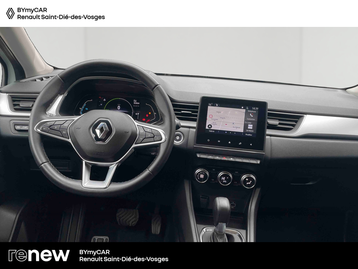 Renault Captur E-Tech full hybrid 145 — photo 9