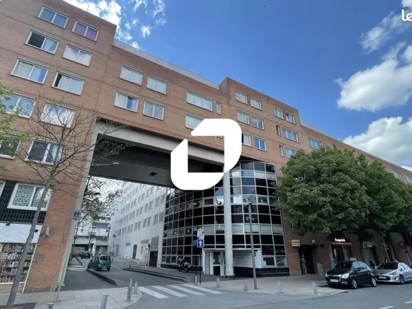 Bureaux 454 m²